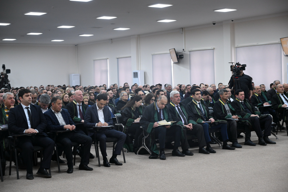 В Баку продолжился суд над обвиняемыми в совершении многочисленных преступлений против азербайджанского народа (ФОТО)