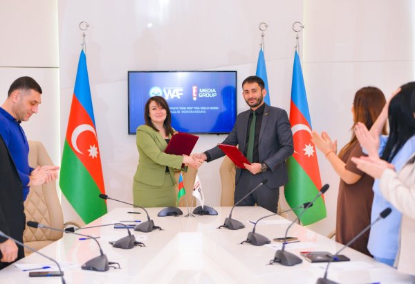 В Баку подписан меморандум о развитии древнего вида боевых искусств алпагут (ФОТО)