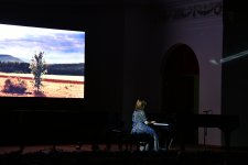 В Баку представлен великолепный вечер "Зеркало звуков" – музыка сквозь песок  (ФОТО)