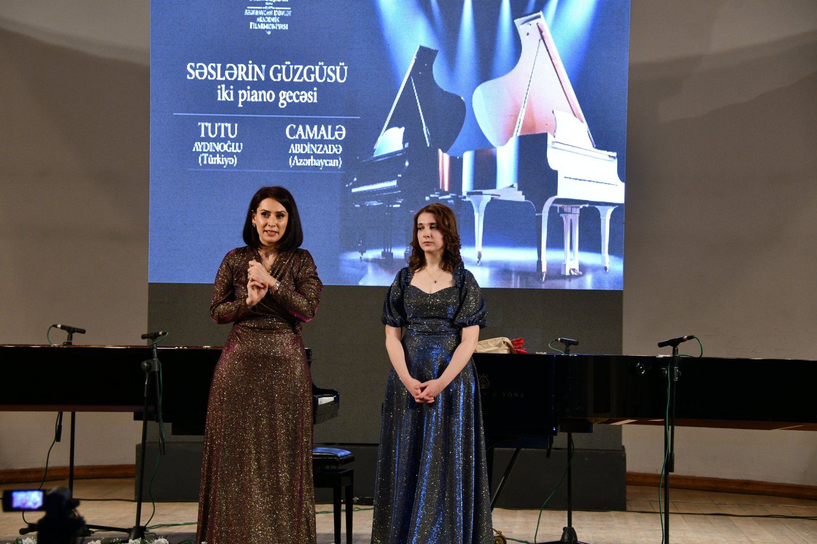 В Баку представлен великолепный вечер "Зеркало звуков" – музыка сквозь песок  (ФОТО)