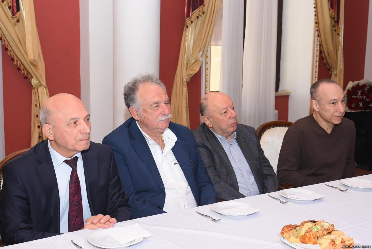 В Баку отметили 90-летие легендарного разведчика Шамиля Сулейманова (ФОТО)