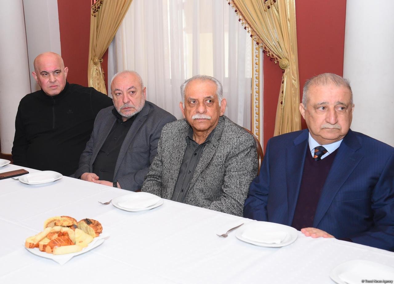 В Баку отметили 90-летие легендарного разведчика Шамиля Сулейманова (ФОТО)