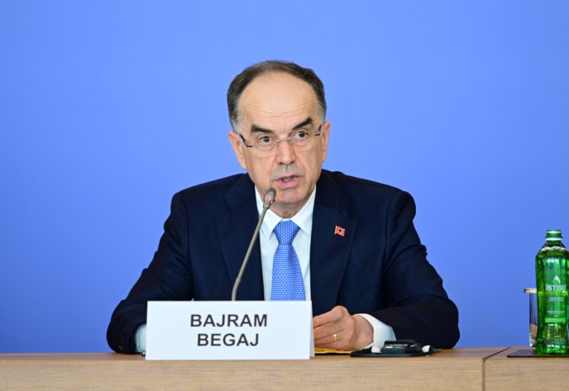 Байрам Бегай позвонил Президенту Ильхаму Алиеву