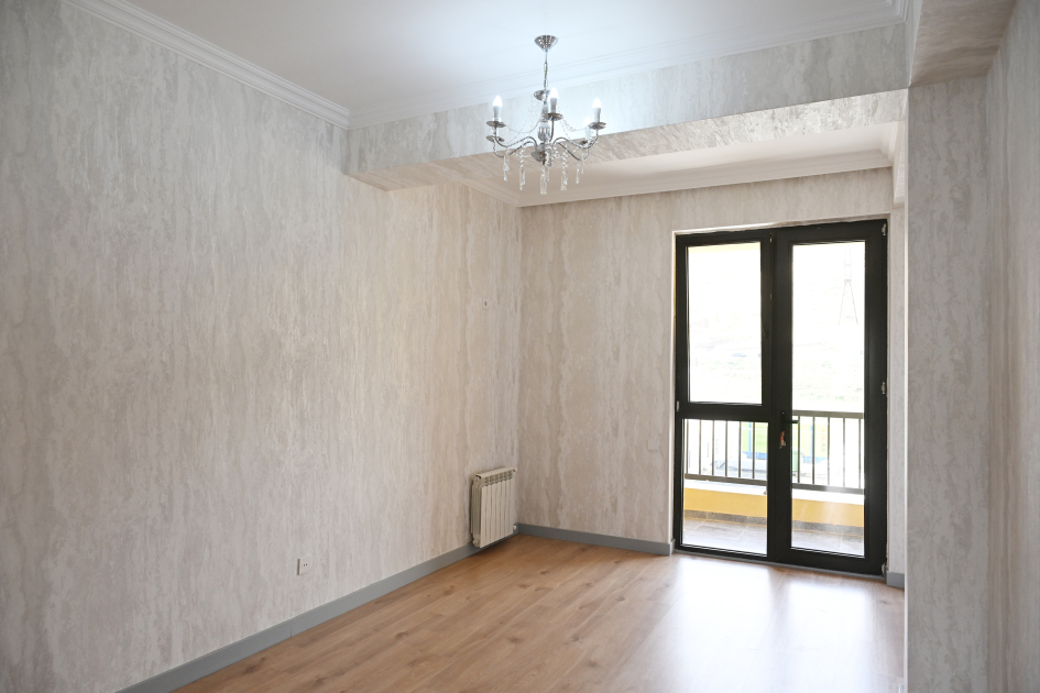 Президент Ильхам Алиев и Первая леди Мехрибан Алиева приняли участие в церемонии сдачи в эксплуатацию жилого комплекса в селе Суговушан (ВИДЕО/ФОТО)