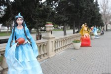В Баку отмечают праздник Новруз (ФОТО)