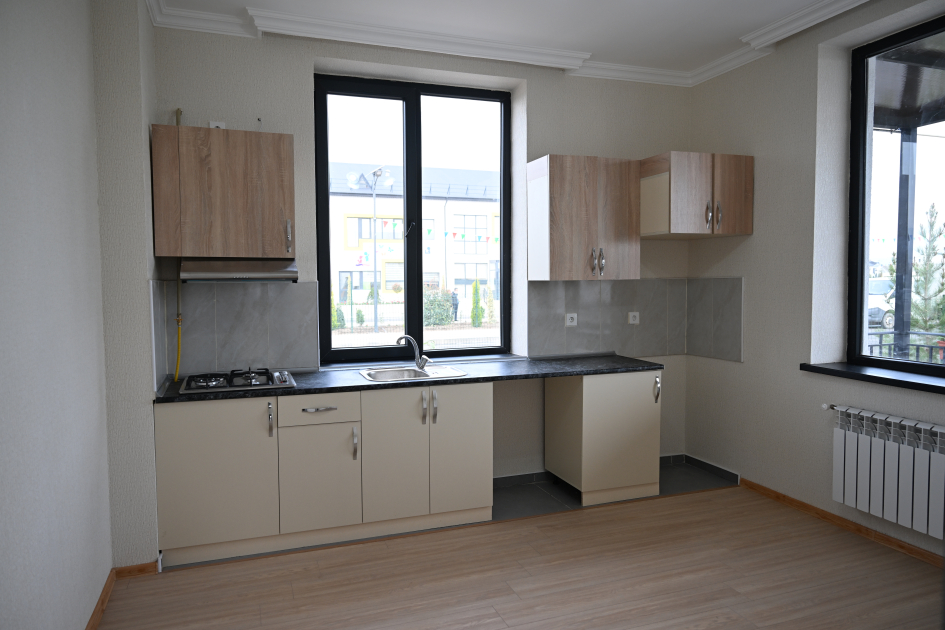 Президент Ильхам Алиев и Первая леди Мехрибан Алиева приняли участие в открытии первого этапа села Сарыджалы Агдамского района (ВИДЕО/ФОТО)