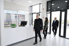 Президент Ильхам Алиев и Первая леди Мехрибан Алиева приняли участие в открытии первого этапа села Сарыджалы Агдамского района (ВИДЕО/ФОТО)