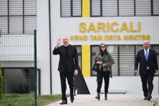 Президент Ильхам Алиев и Первая леди Мехрибан Алиева приняли участие в открытии первого этапа села Сарыджалы Агдамского района (ВИДЕО/ФОТО)