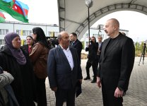 Президент Ильхам Алиев и Первая леди Мехрибан Алиева приняли участие в открытии первого этапа села Сарыджалы Агдамского района (ВИДЕО/ФОТО)