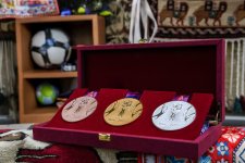 Представлены медали предстоящего Чемпионата мира по мини-футболу (ФОТО)