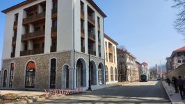 На улице Карабах города Шуша строятся 10 зданий (ФОТО)