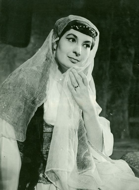 Народная артистка Азербайджана Шафига Мамедова отмечает 80-летие: Галерея ярких образов в театре и кино (ФОТО)