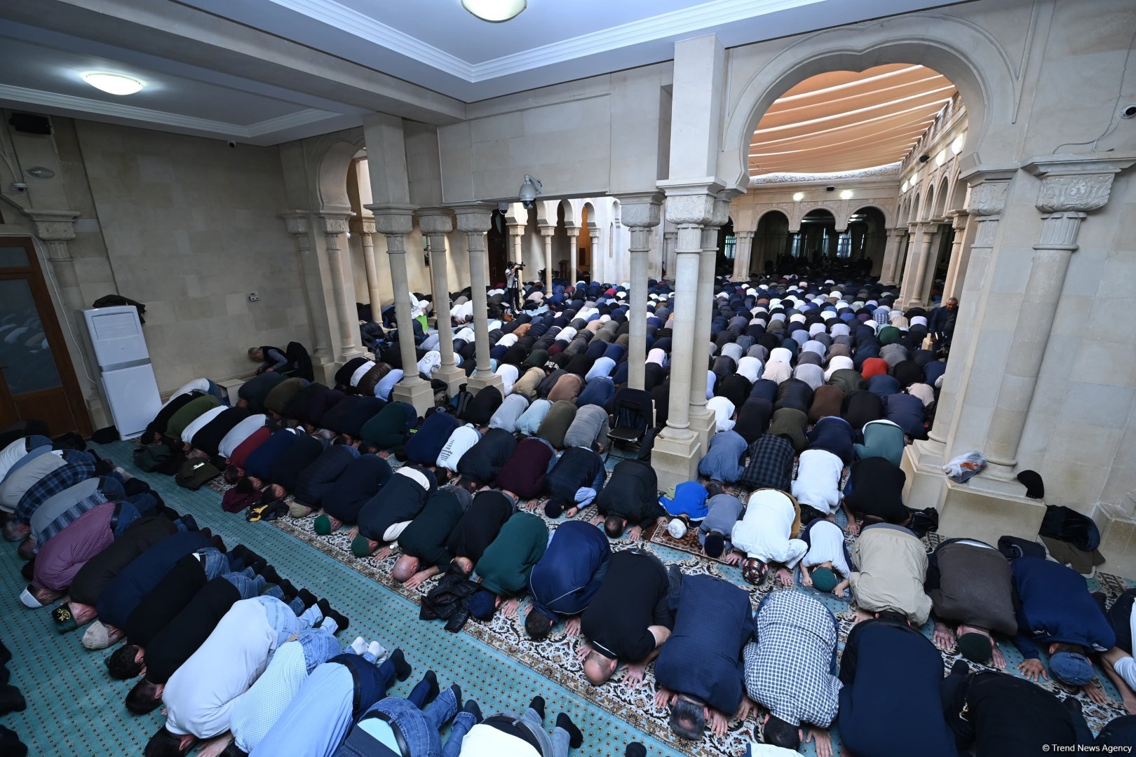 В Баку совершен праздничный намаз (ФОТО)