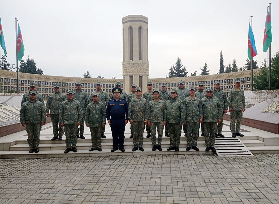 В армии Азербайджана проведены памятные мероприятия в связи с 31 марта - Днем геноцида азербайджанцев (ФОТО)