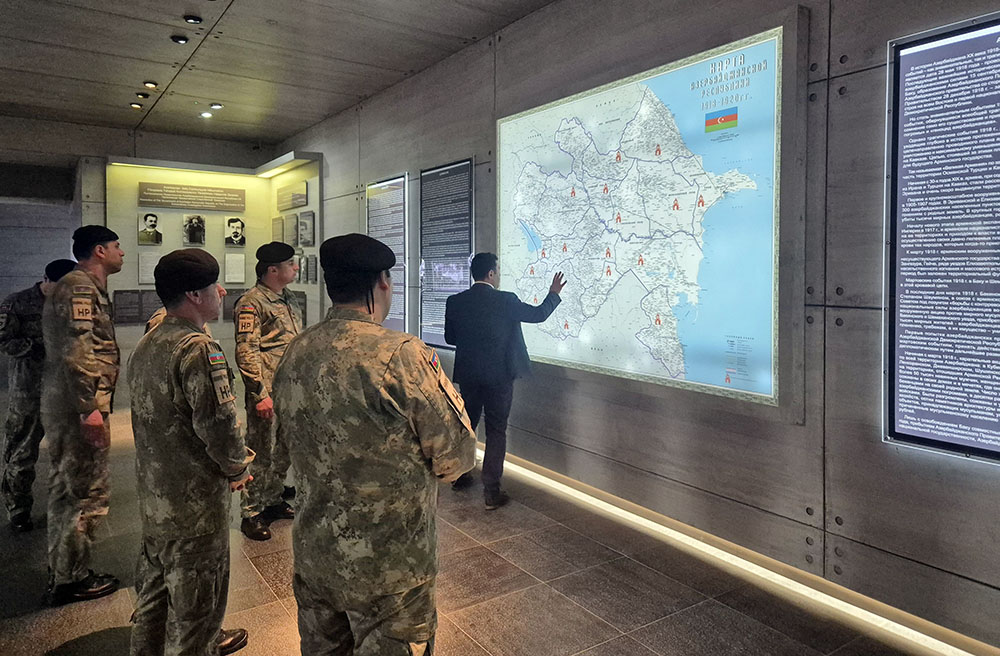 В армии Азербайджана проведены памятные мероприятия в связи с 31 марта - Днем геноцида азербайджанцев (ФОТО)