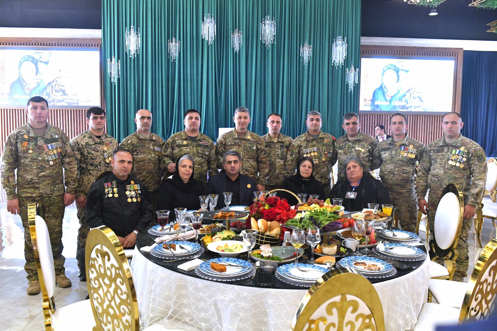Фонд Гейдара Алиева вместе с семьями шехидов на празднике Рамазан (ФОТО/ВИДЕО)
