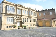 Президент Германии Франк-Вальтер Штайнмайер ознакомился с Ичеришехер (ФОТО)