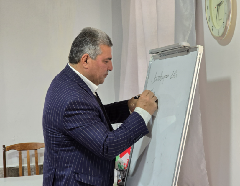 В Болниси открылась воскресная школа для азербайджанцев (ФОТО)