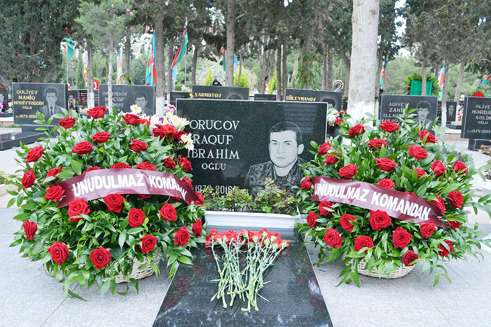 Прошли памятные мероприятия, посвященные Апрельским боям (ФОТО)