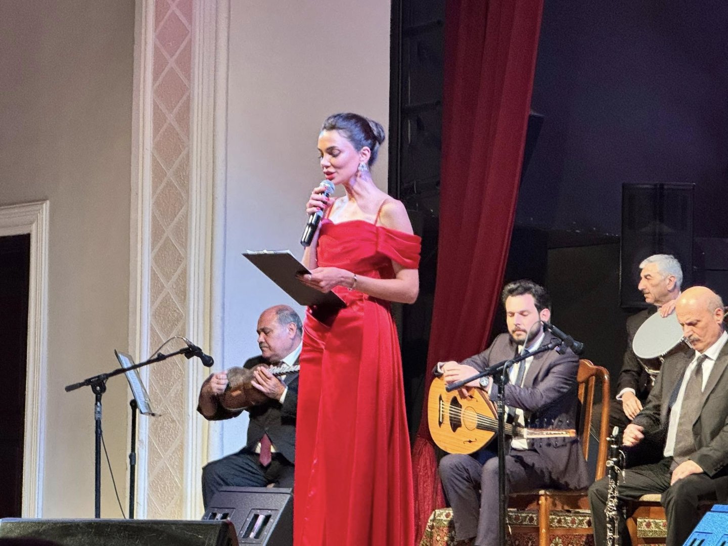 В Баку представлены незабываемые душевные песни Саида Рустамова (ФОТО)