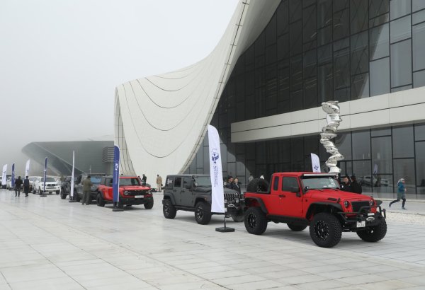 Автомобильная федерация Азербайджана организовала автопробег внедорожников (ФОТО)