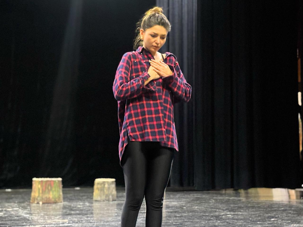 В Баку появится прекрасная девочка ростом не больше человеческого пальца (ФОТО)