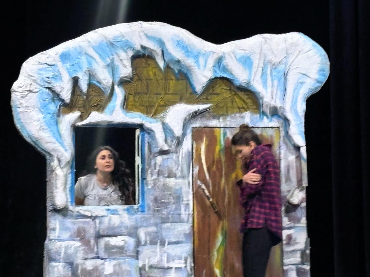 В Баку появится прекрасная девочка ростом не больше человеческого пальца (ФОТО)