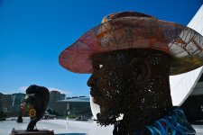 Прогулка по парку Центра Гейдара Алиева – любимое место отдыха и лицезрения красоты искусства (ФОТОРЕПОРТАЖ)