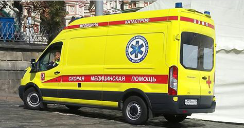 В России в результате обрушения моста пострадали более 60 человек