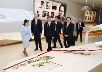 Президент Грузии посетил Центр Гейдара Алиева (ФОТО)