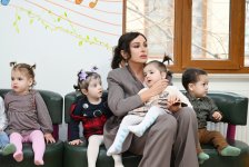 Первый вице-президент Мехрибан Алиева и вице-президент Фонда Гейдара Алиева Лейла Алиева посетили ясли номер 1 и детский дом-учреждение социального обслуживания номер 1 в Баку (ФОТО/ВИДЕО)