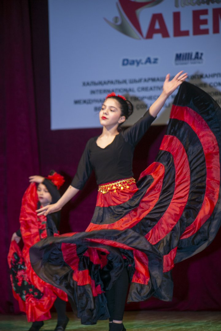 Международный фестиваль "Мир Талантов" зажёг огни творчества в сердце Азербайджана (ФОТО)