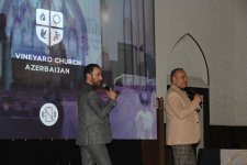 В Баку состоялась премьера рок-оперы "Варавва", посвященной Пасхе (ВИДЕО, ФОТО)