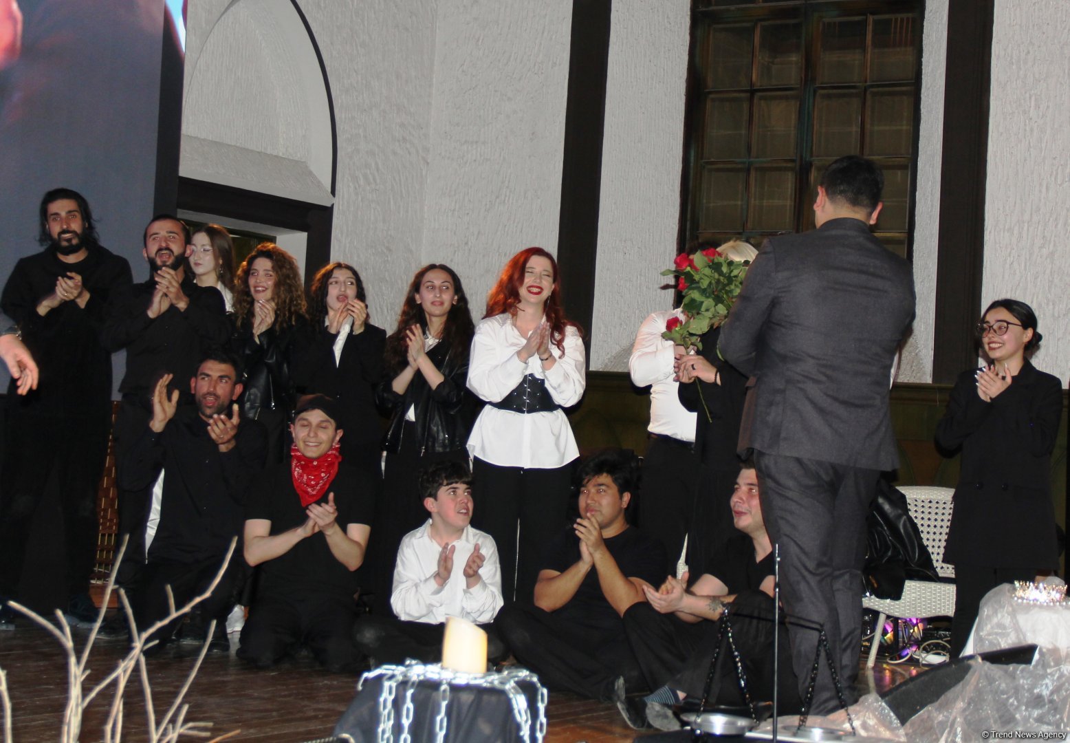 В Баку состоялась премьера рок-оперы "Варавва", посвященной Пасхе (ВИДЕО, ФОТО)