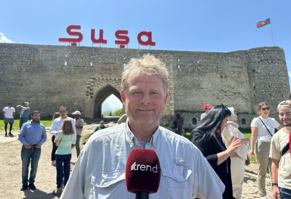 Турист из Дании впечатлен инфраструктурой и природой Карабаха