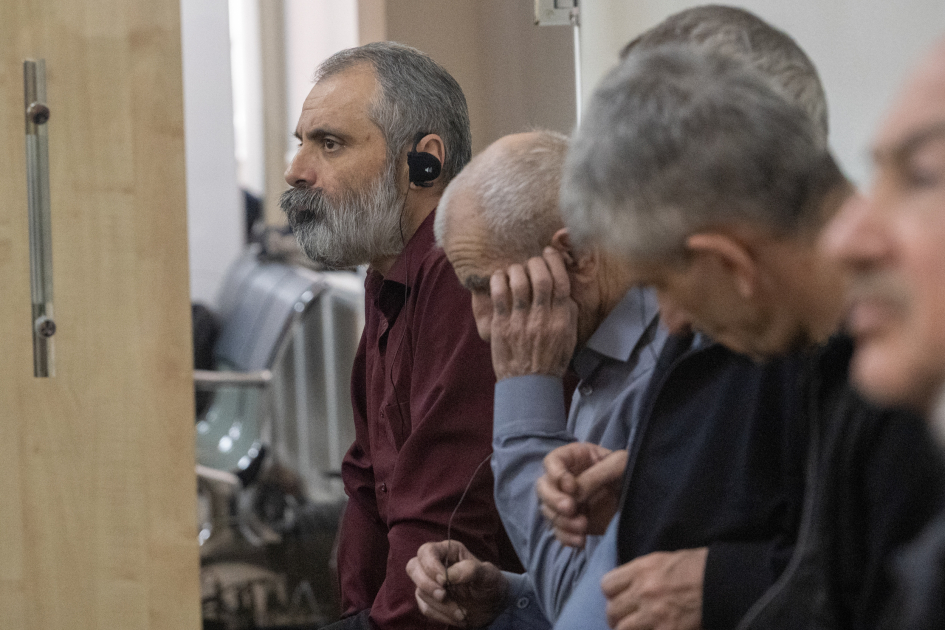 Потерпевший: Армянская армия обстреливала населенные пункты, атаковала села, убивала людей, брала их в заложники и подвергала пыткам – СУД (ФОТО)