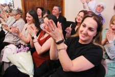 Волшебное путешествие сквозь века в Баку - оперная машина времени (ФОТО)