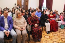 Волшебное путешествие сквозь века в Баку - оперная машина времени (ФОТО)