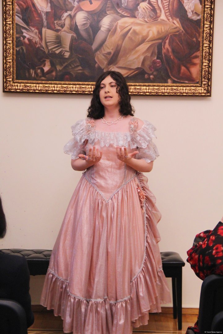 Волшебное путешествие сквозь века в Баку - оперная машина времени (ФОТО)