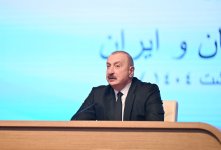 Президент Ильхам Алиев и Президент Масуд Пезешкиан приняли участие в азербайджано-иранском бизнес-форуме (ФОТО/ВИДЕО)