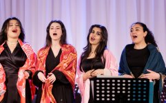 Будущие азербайджанские врачи удивили исполнением классики - любовь к музыке не знает профессий и границ (ФОТО)