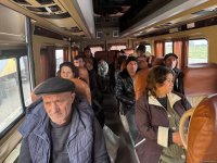 Семьи, проживавшие в общежитиях и других административных зданиях, переселены в село Баллыджа Ходжалинского района (ФОТО)