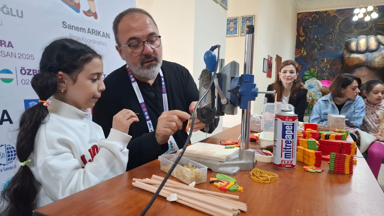 В Баку состоялся Международный фестиваль театров кукол (ФОТО)