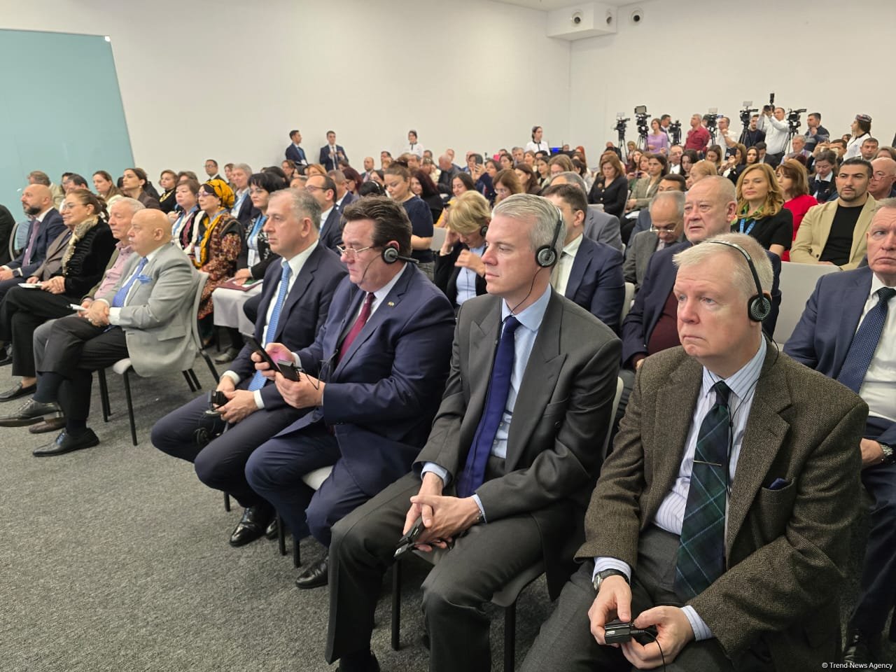 В Баку состоялось открытие Международного форума ковра (ФОТО)