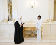 Патриарх Кирилл вручил Первому вице-президенту Мехрибан Алиевой орден Святой равноапостольной княгини Ольги (ФОТО/ВИДЕО)