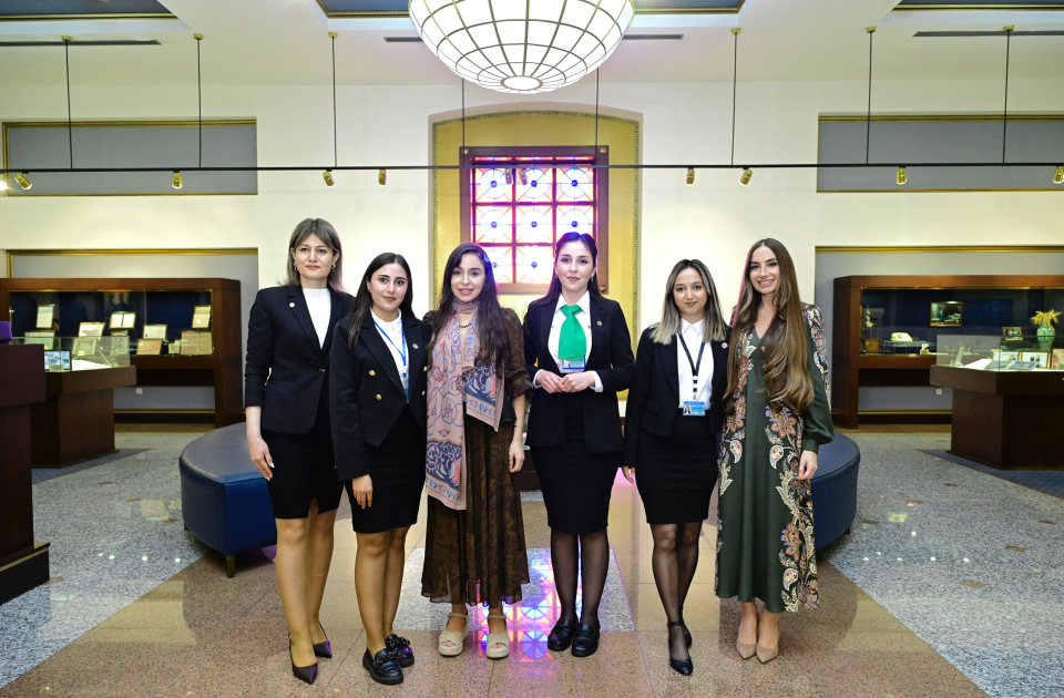 Вице-президент Фонда Гейдара Алиева Лейла Алиева и руководитель Баку Медиа Центра Арзу Алиева посетили Нахчыван (ФОТО)