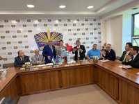 В Союзе писателей Узбекистана презентована книга Эльмиры Ахундовой "Зарифа и Гейдар Алиевы. Любовь длиною в вечность" на узбекском языке  (ФОТО)