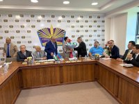 В Союзе писателей Узбекистана презентована книга Эльмиры Ахундовой "Зарифа и Гейдар Алиевы. Любовь длиною в вечность" на узбекском языке  (ФОТО)