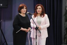 В Баку прошла праздничная церемония награждения, посвященная Дню ковроткача  (ФОТО)