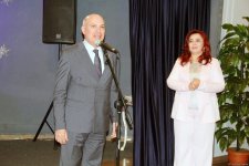 В Баку прошла праздничная церемония награждения, посвященная Дню ковроткача  (ФОТО)